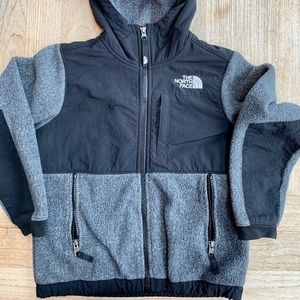 Boys The North Face (fleece hooded jacket)